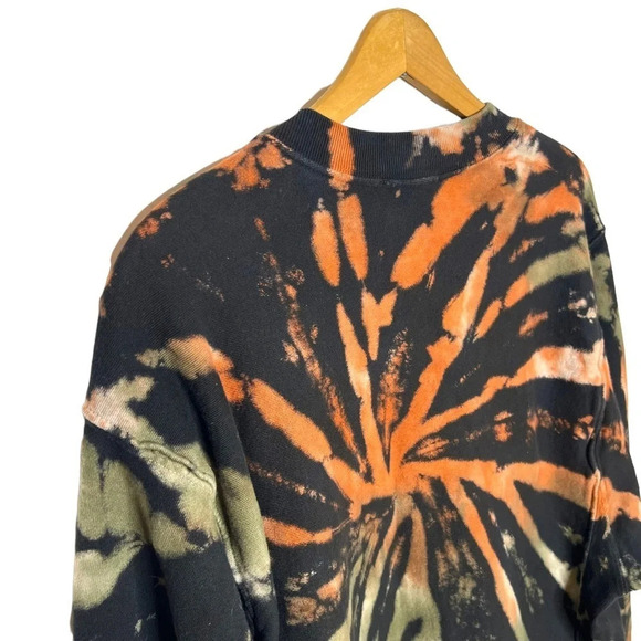 Nichole Lynel Tie Dye Sweatshirt Small Black Orange Spiral Crewneck Pullover - Picture 5 of 7